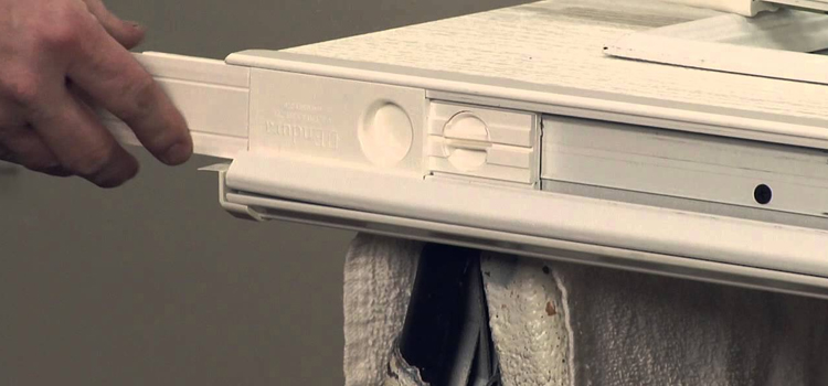 aluminum storefront door repair Miami Gardens