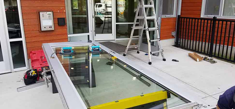 storefront door glass replacement Miami Gardens